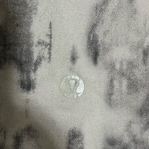 Lululemon biker shorts